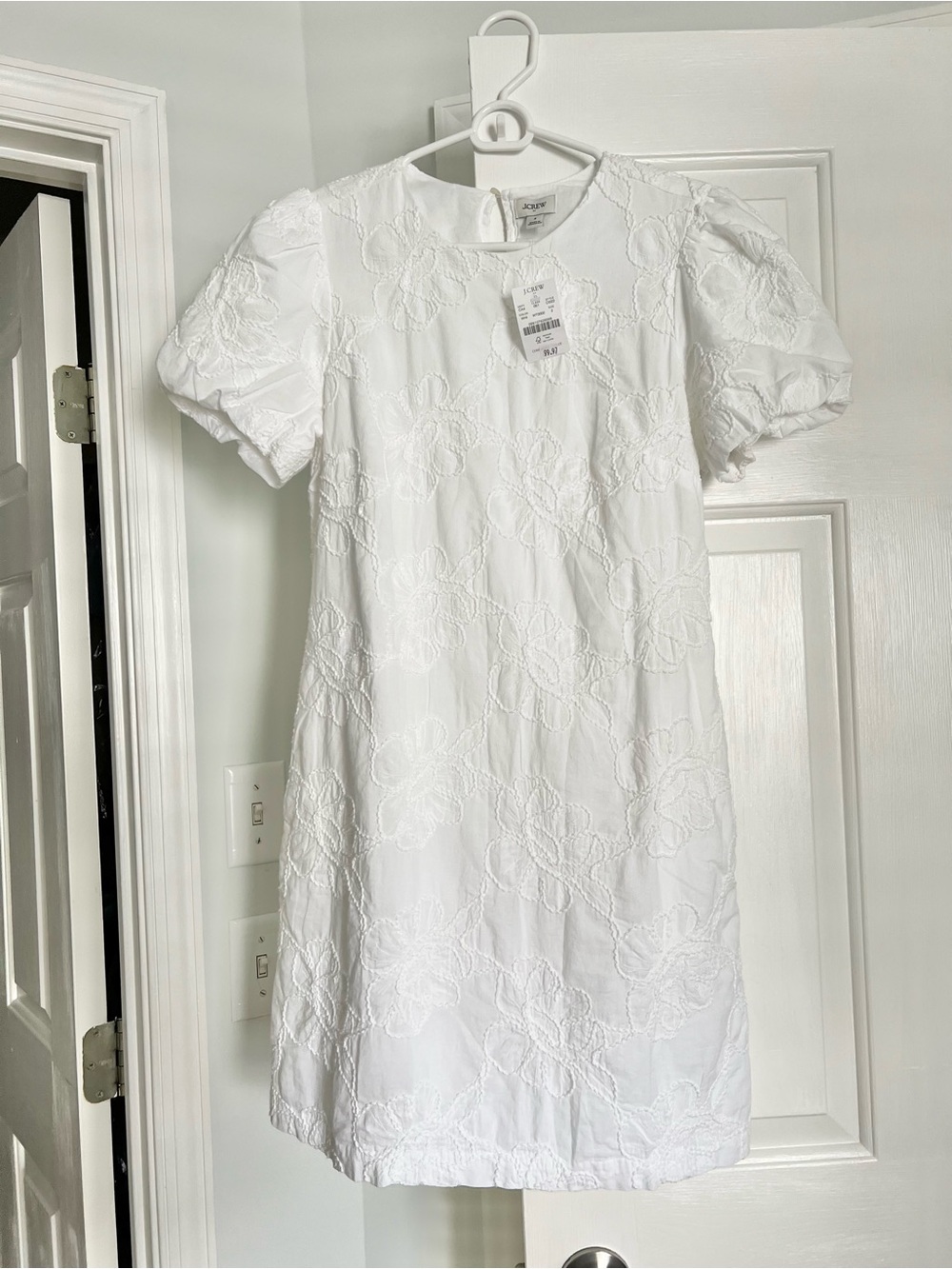 NWT JCrew factory White Embroidered Puff-Sleeve Dress
